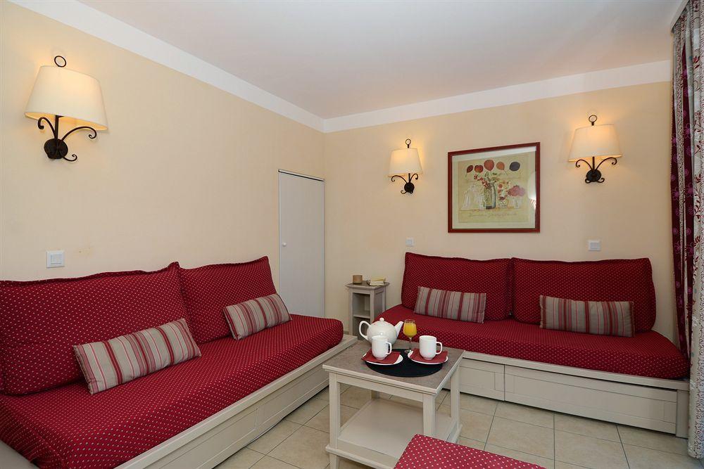 Residence Pierre & Vacances Les Coteaux De Pont-Royal Mallemort Extérieur photo