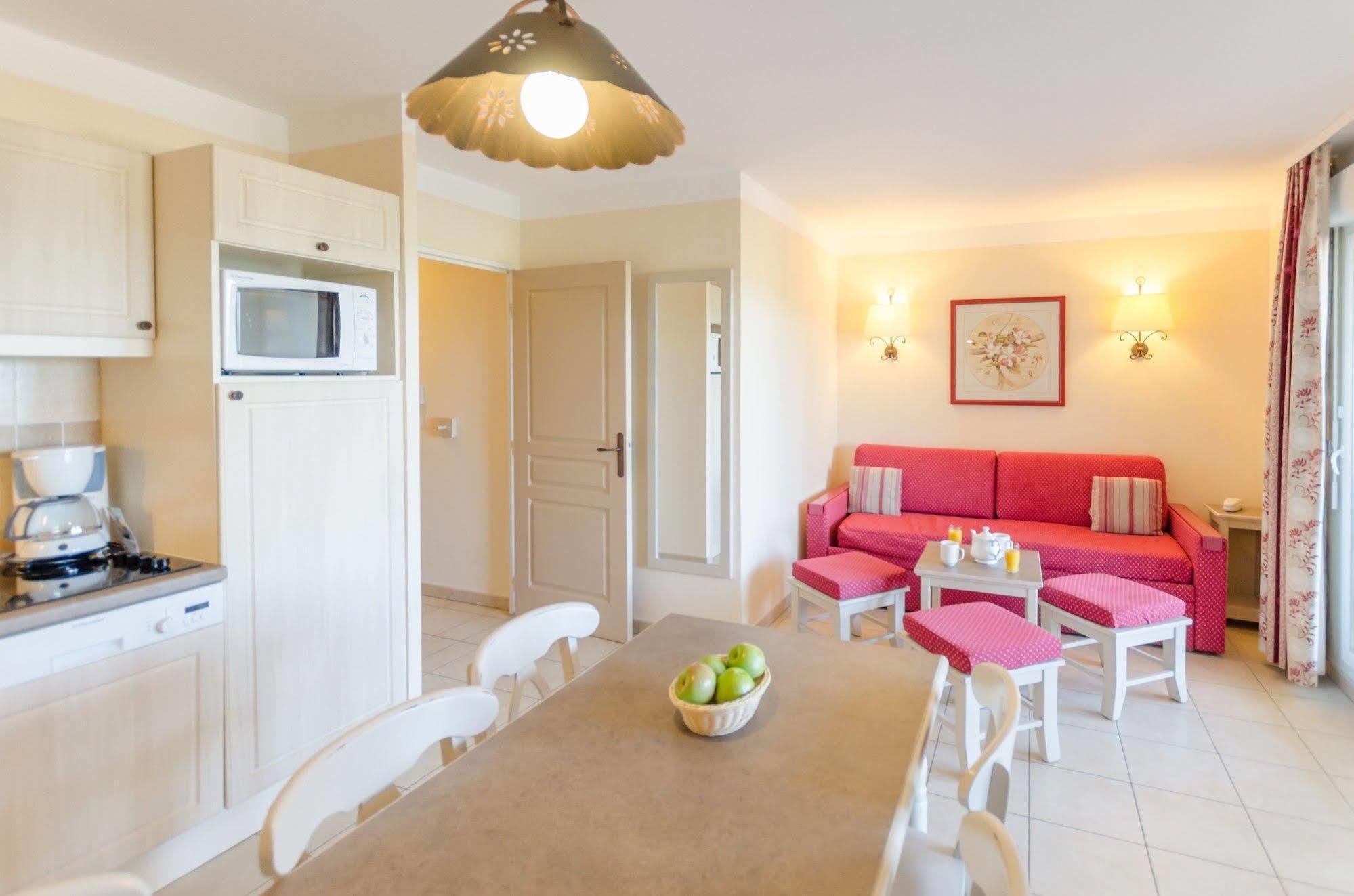Residence Pierre & Vacances Les Coteaux De Pont-Royal Mallemort Extérieur photo